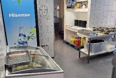 Persoana fizica. Ofer spre inchiriere spatiu comercial situat in zona Baba Novac - 15