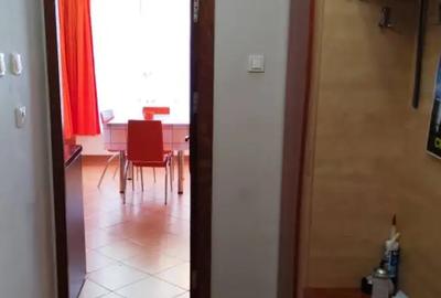 Garsonieră decomandată în Țiglina 1 - 4
