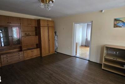 Casă cu 4 camere cu Teren 184 Mp în Central - 6