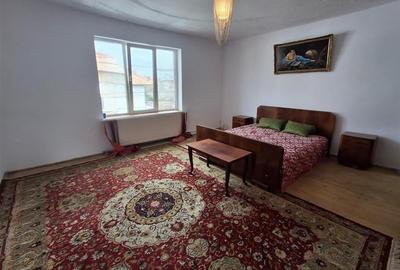 Casa 4 camere garaj pivnita 550mp teren zona Trei Stejari - 4