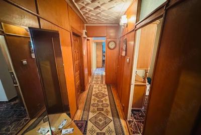 Apartament cu 3 camere decomandat în Central - 8