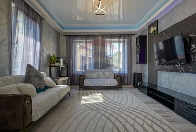 Casa / Vila Saseasca cu 6 camere de vanzare in Vulcan, Brasov - 17