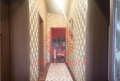 Casă cu 7 camere cu Teren 660 Mp în Lazu - 5