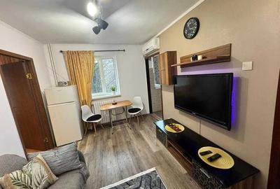 Apartament cu 2 camere nedecomandat, mobilat în Tomis Nord