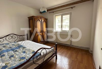 Apartament cu 3 camere decomandat în Turnișor - 9