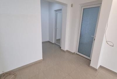 Apartament 2 camere Zona Tomis 3 - 5