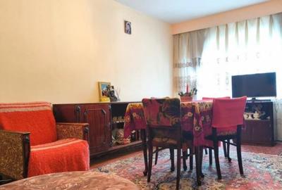 Apartament 4 camere in Simeria, zona 1 Decembrie, et 1 - 16