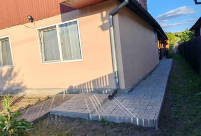 Casă cu 4 camere în Central - 4