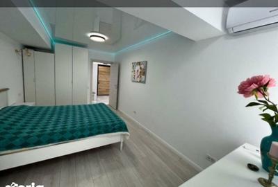 Apartament cu 3 camere decomandat în Central - 3