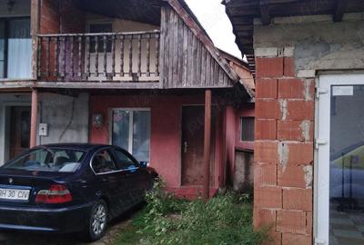 Casă cu 2 camere cu Teren 40 Mp în Central - 15