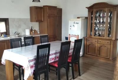 Casă cu 6 camere în Central - 8