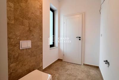 Casă cu 5 camere cu Canalizare în Central - 8