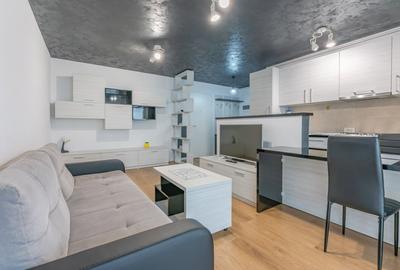 Apartament cu 2 camere semidecomandat, mobilat în Tractorul - 2