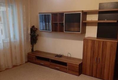 Apartament cu 2 camere decomandat în Tei - 4