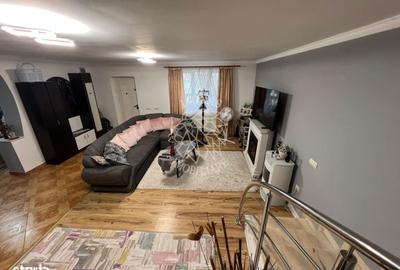 Casă cu 4 camere cu Teren 1303 Mp în Budacu de Jos - 1