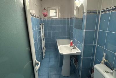Apartament cu 4 camere decomandat în Micro 20 - 4