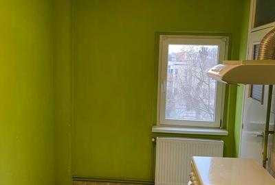 Apartament cu 3 camere decomandat în Central - 8