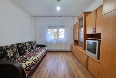 Garsonieră decomandată de vânzare - Bartolomeu, 32 mp util, decomandat