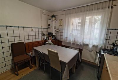 Apartament cu 3 camere decomandat, mobilat în Burdujeni - 4