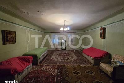 Casă cu 4 camere cu Teren 300 Mp în Roșia - 11