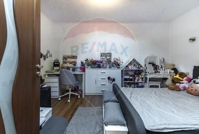Casă individuală cu 6 camere cu Teren 136 Mp în Schei - 8