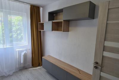 Apartament cu 3 camere semidecomandat, mobilat în Intim - 12