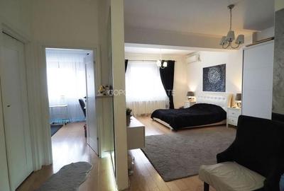 Apartament cu 2 camere decomandat în 1 Mai - 1