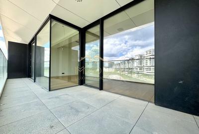 Apartament cu 4 camere decomandat în Floreasca