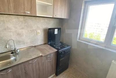 Garsonieră decomandată în Alexandru Obregia - 6