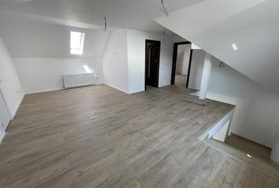 Casă cu 5 camere cu Teren 480 Mp în Domnești - 15