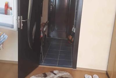 Garsonieră decomandată în Central - 1