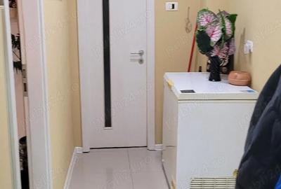 Apartament cu 3 camere decomandat în Central - 1