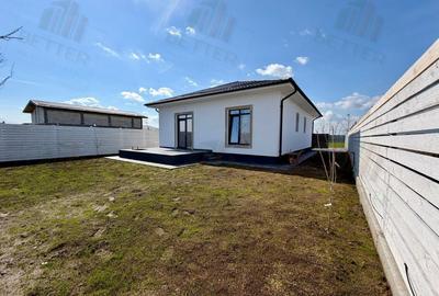 Casă individuală cu 4 camere cu Teren 426 Mp în Berceni - 3