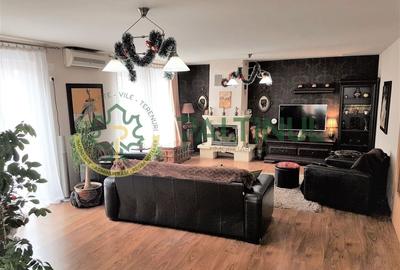 Vila Șelimbăr - 700 mp teren, jacuzzi, semineu, front stradal 30 ml - 2