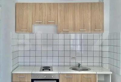 Apartament cu 3 camere decomandat în Central - 2