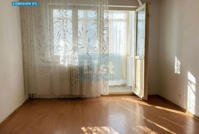 Apartament cu 2 camere semidecomandat, mobilat în Milcov