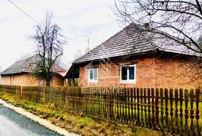 Casă individuală cu 6 camere cu Canalizare în Lazuri - 4