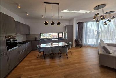 Penthouse 4 camere LUX, vedere parc Cazzavillan, 2 locuri parcare - 2