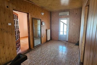 Casă cu 6 camere cu Teren 450 Mp în Calea București - 11