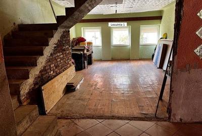 Vand casa central cisnadie - 10