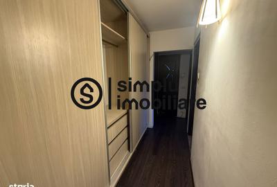 Apartament cu 3 camere decomandat în 1 Mai - 4