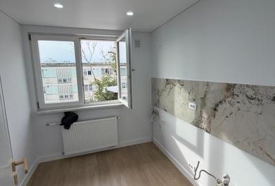Apartament cu 3 camere semidecomandat în Drumul Taberei - 4
