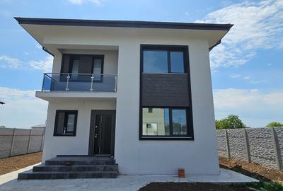 Vila/Casa individuala 4 camere/Com.Berceni - 1