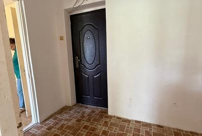 Garsonieră de vânzare – 27 mp, etaj 4/4 – Zona Gară, lângă Școala Nr. 7 - 3