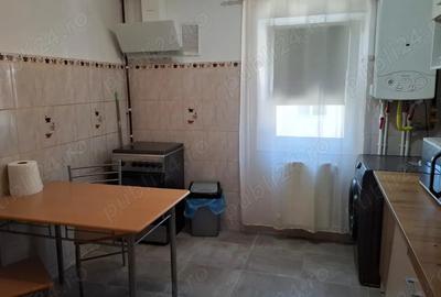 Ap 4 camere de inchiriat - 1