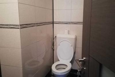 Apartament cu 4 camere decomandat în Cotroceni - 2