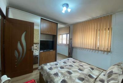 Apartament cu 2 camere decomandat, mobilat în Polonă - 1