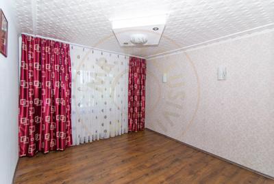Apartament cu 3 camere decomandat în Central - 1