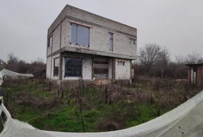 Casă individuală cu 4 camere cu Teren 500 Mp în Cârcea - 2