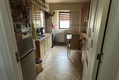 Apartament cu 4 camere decomandat în Iancului - 10